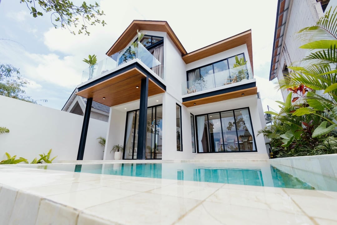 LUXURY 2/3 BEDROOM VILLA WITH RICE FIELD & RIVER VIEW FOR SALE LEASEHOLD IN KABA KABA BE-828 